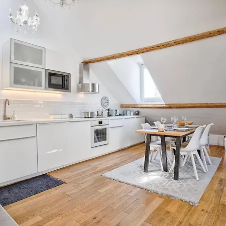 Lumineux à Cabourg, 4 Personnes, Au Cœur De La - Fr-1-788-70 Cabourg