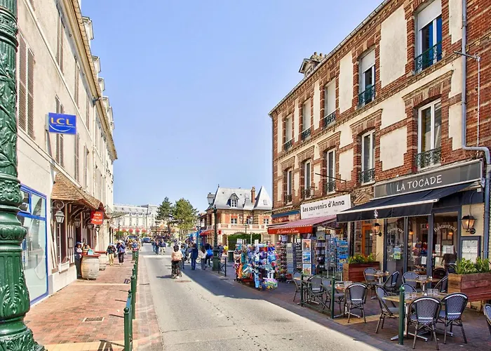 Lumineux à Cabourg, 4 Personnes, Au Cœur De La - Fr-1-788-70 * Cabourg